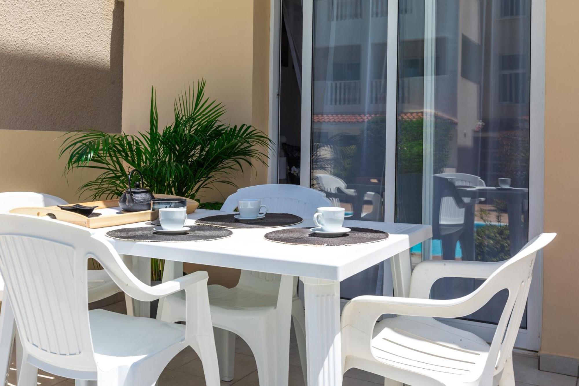 Beautiful One Bed Apartment In 파포스 외부 사진
