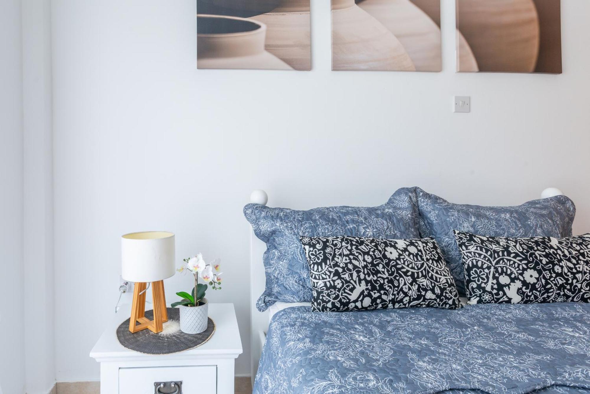 Beautiful One Bed Apartment In 파포스 외부 사진